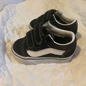 Vans black and white size 3.5 toddler